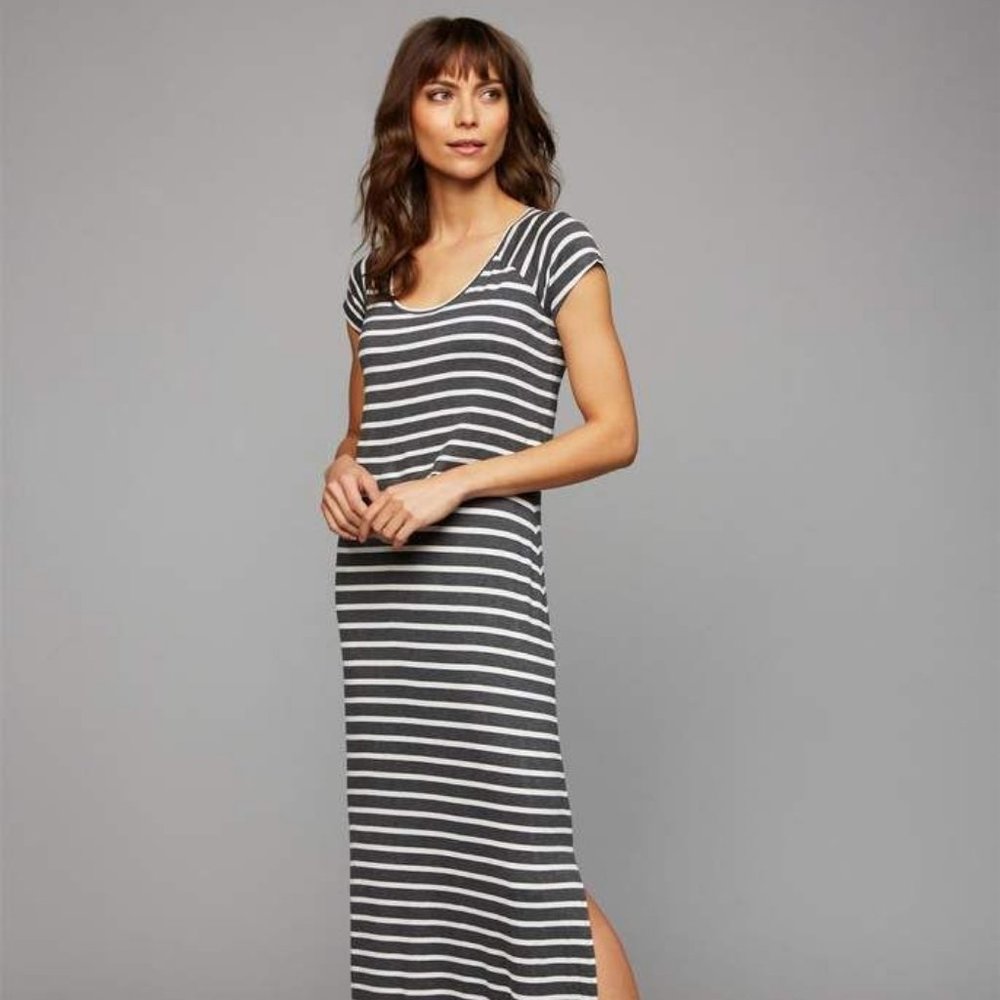 A Pea in the Pod, Grey Striped Nursing Maxi Dress